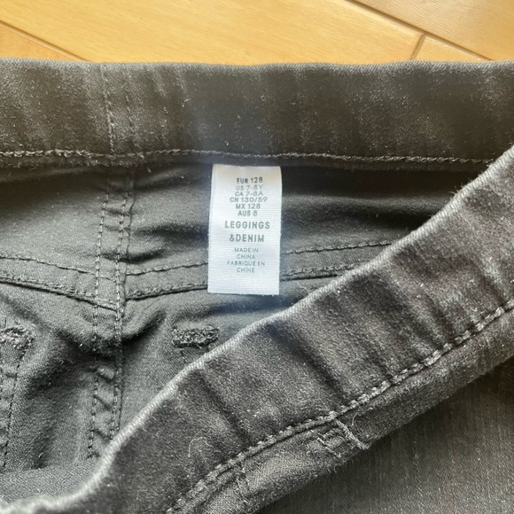 H&M leggings and Denim 7-8 - Picture 3 of 7